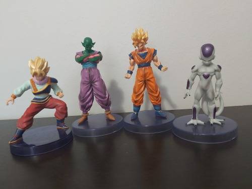 4x Dragonball Z Figures